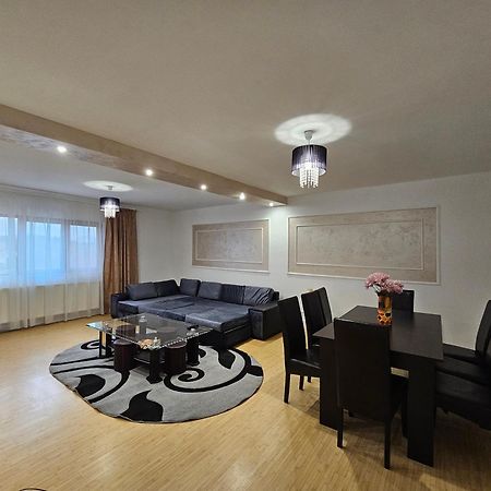Didi Apartament Craiova Eksteriør bilde
