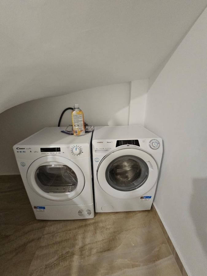 Didi Apartament Craiova Eksteriør bilde